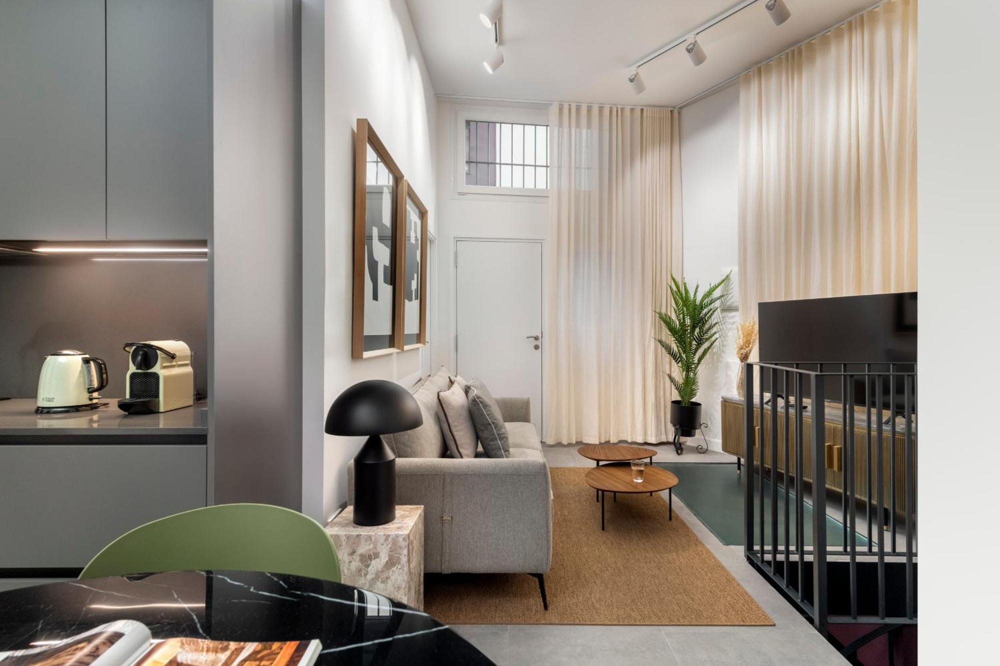 Monkeys Apartments Trastamara Billiard Room Seville Ngoại thất bức ảnh