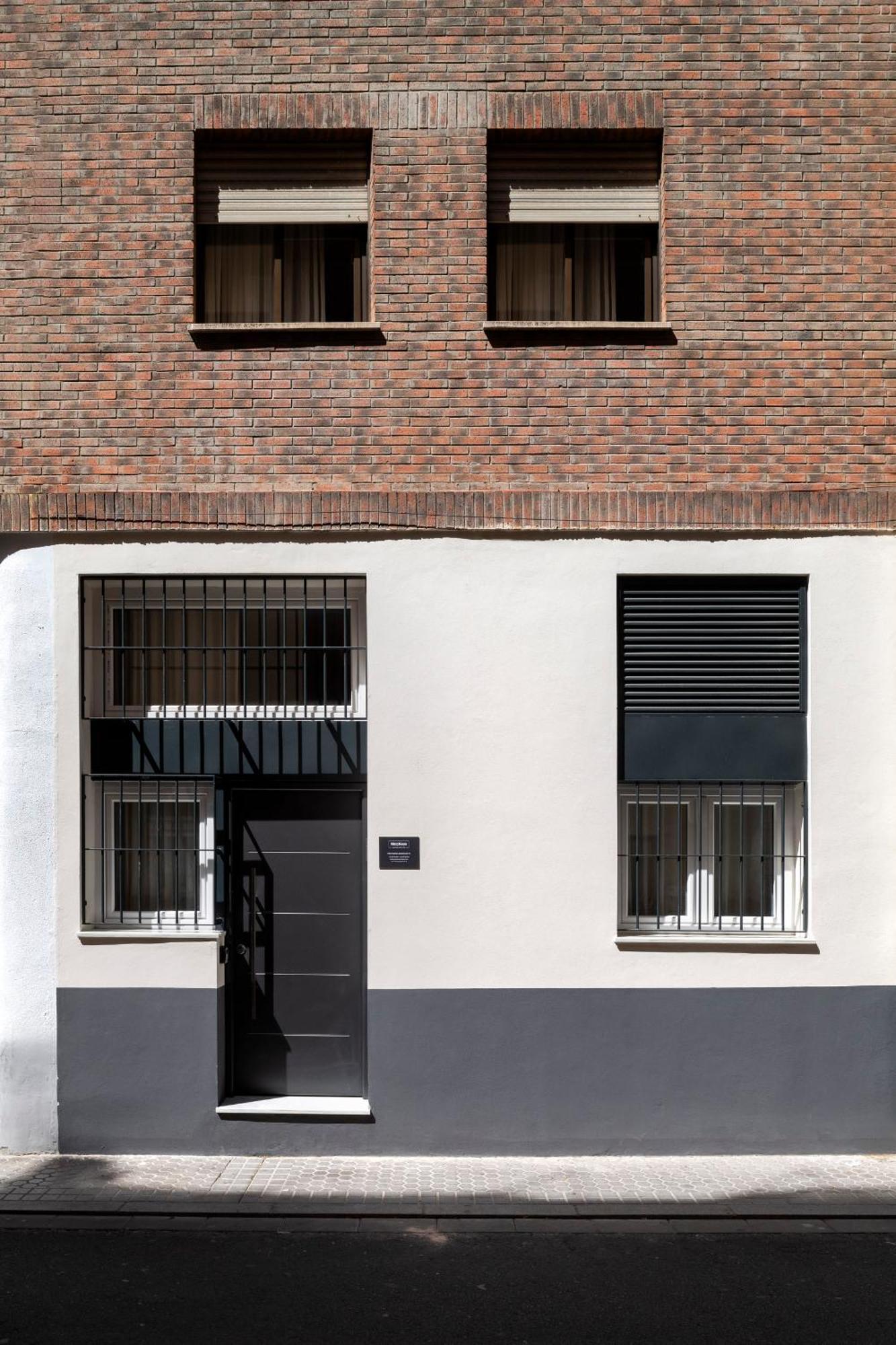 Monkeys Apartments Trastamara Billiard Room Seville Ngoại thất bức ảnh