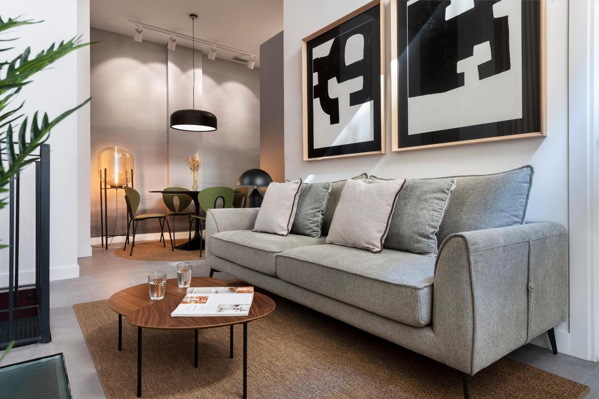 Monkeys Apartments Trastamara Billiard Room Seville Ngoại thất bức ảnh